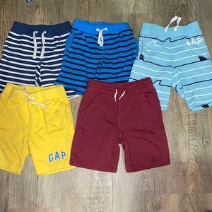 Boys size 5 clothes lot of shirts, pants, tees. Gap, Nike, Carter’s